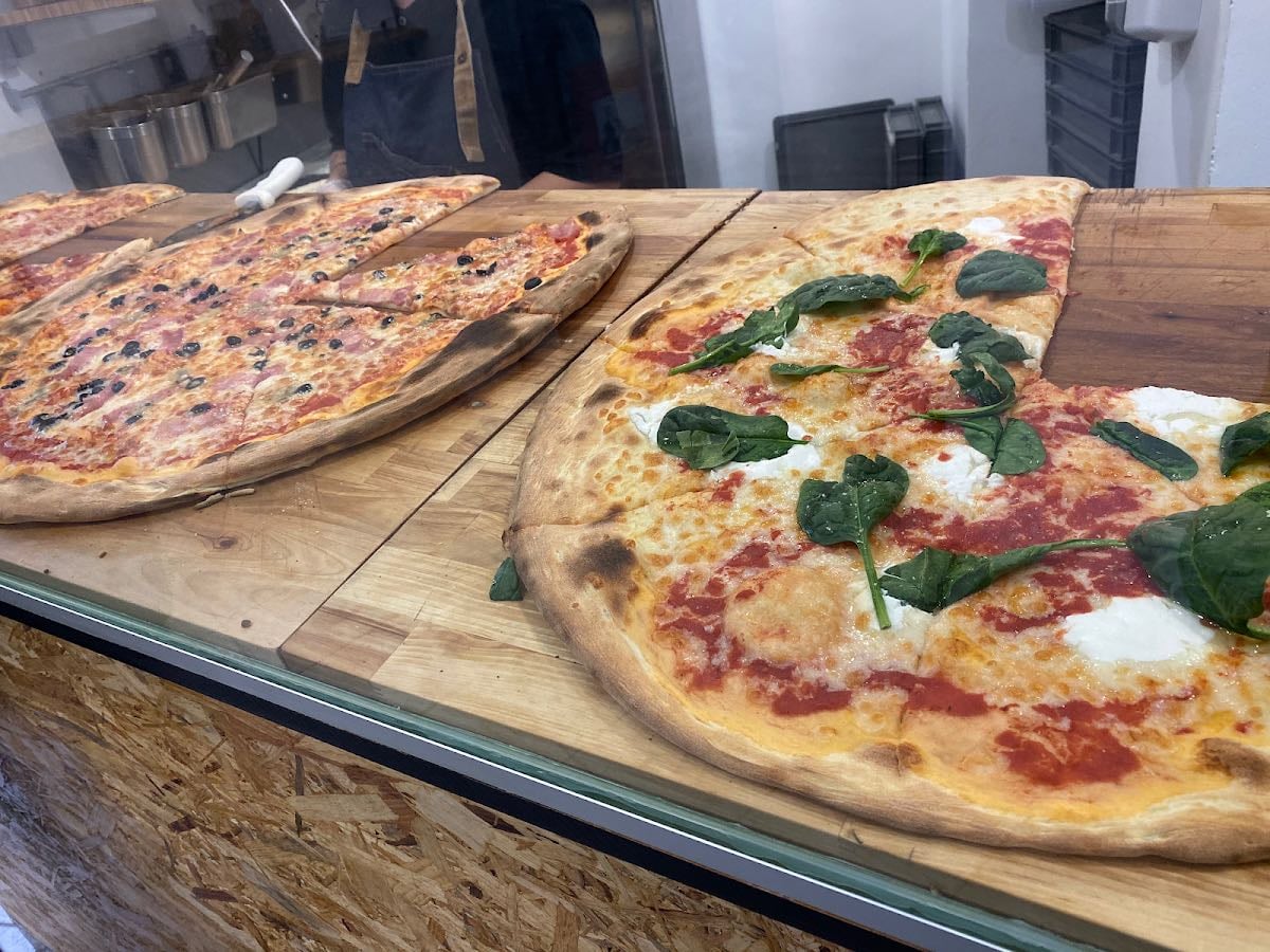 ANTONIA PIZZA