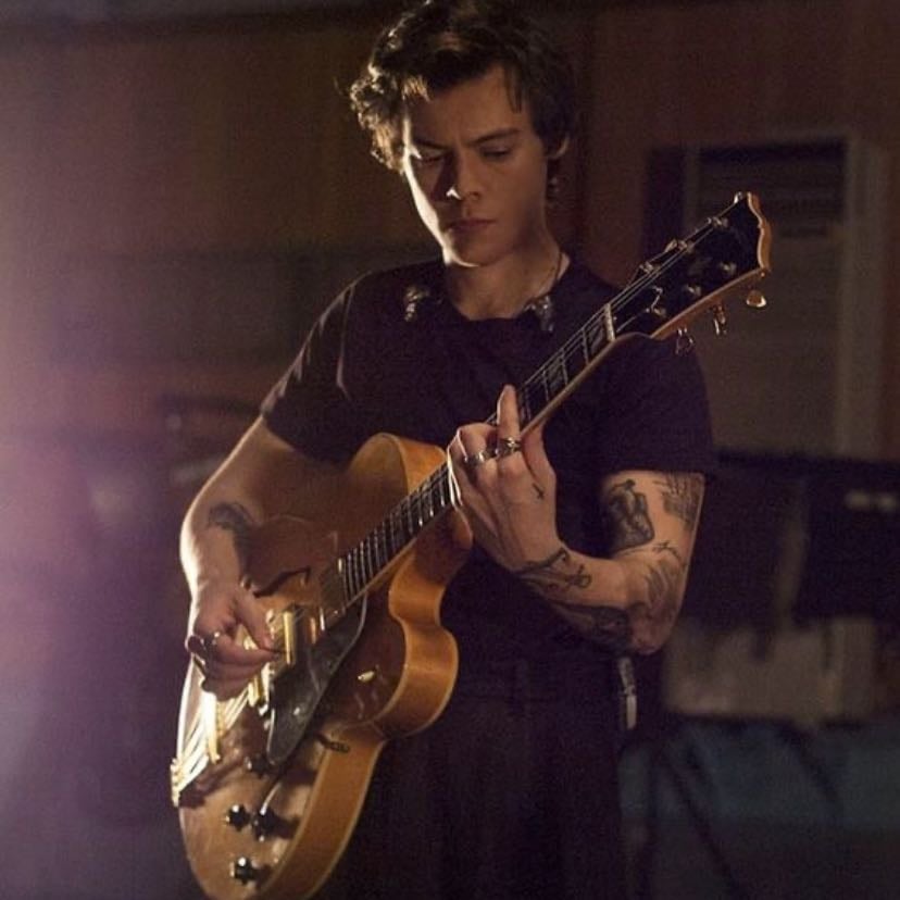 Harry - He’s my everything. It’s like he understands me, even if he doesn’t know me<3