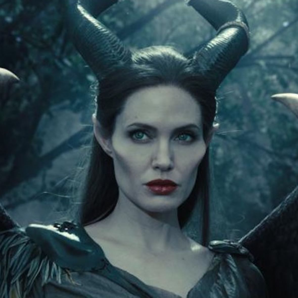 Maleficent - Robert Stromberg · 2014