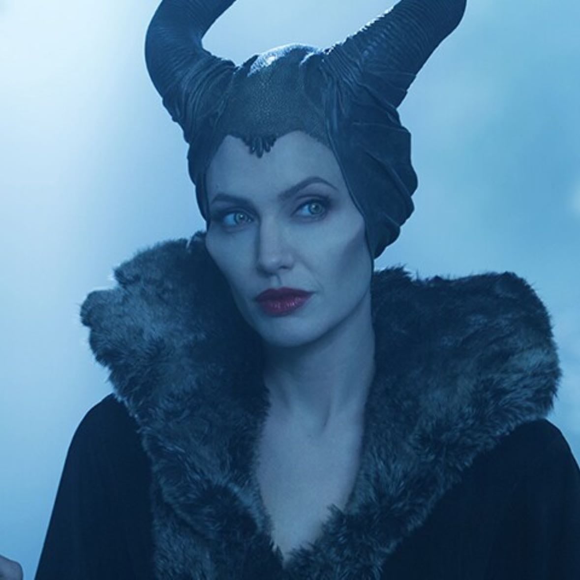Maleficent - Robert Stromberg · 2014