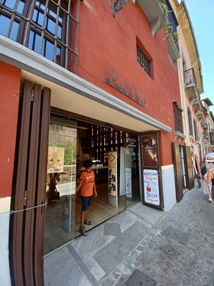 Patio de los Perfumes
