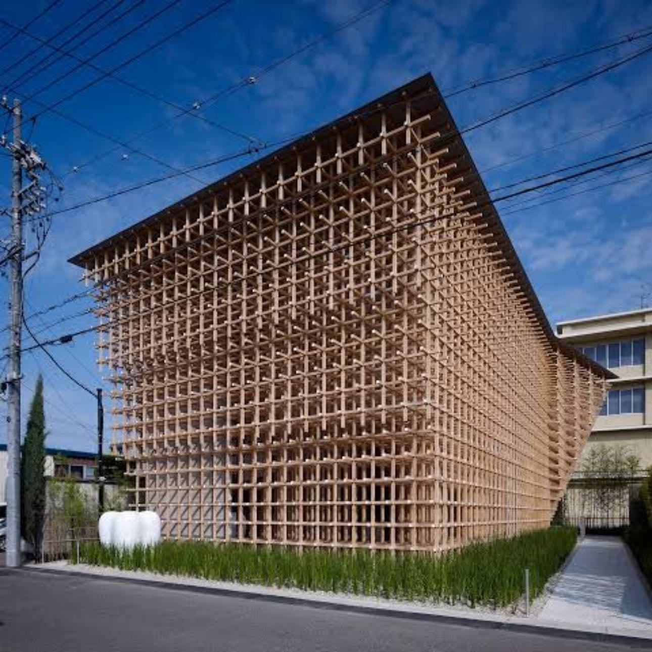 Kengo Kuma - Japonés