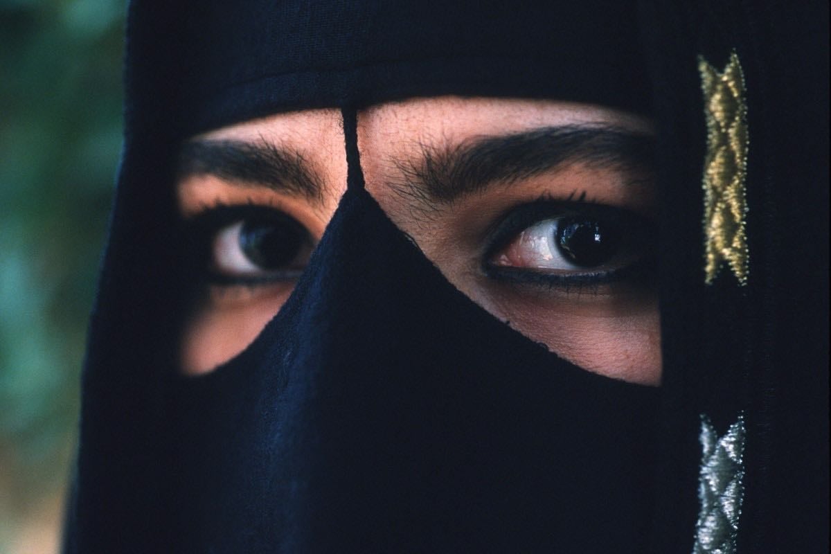 How eyeliner became a symbol of political resistance - Dazed