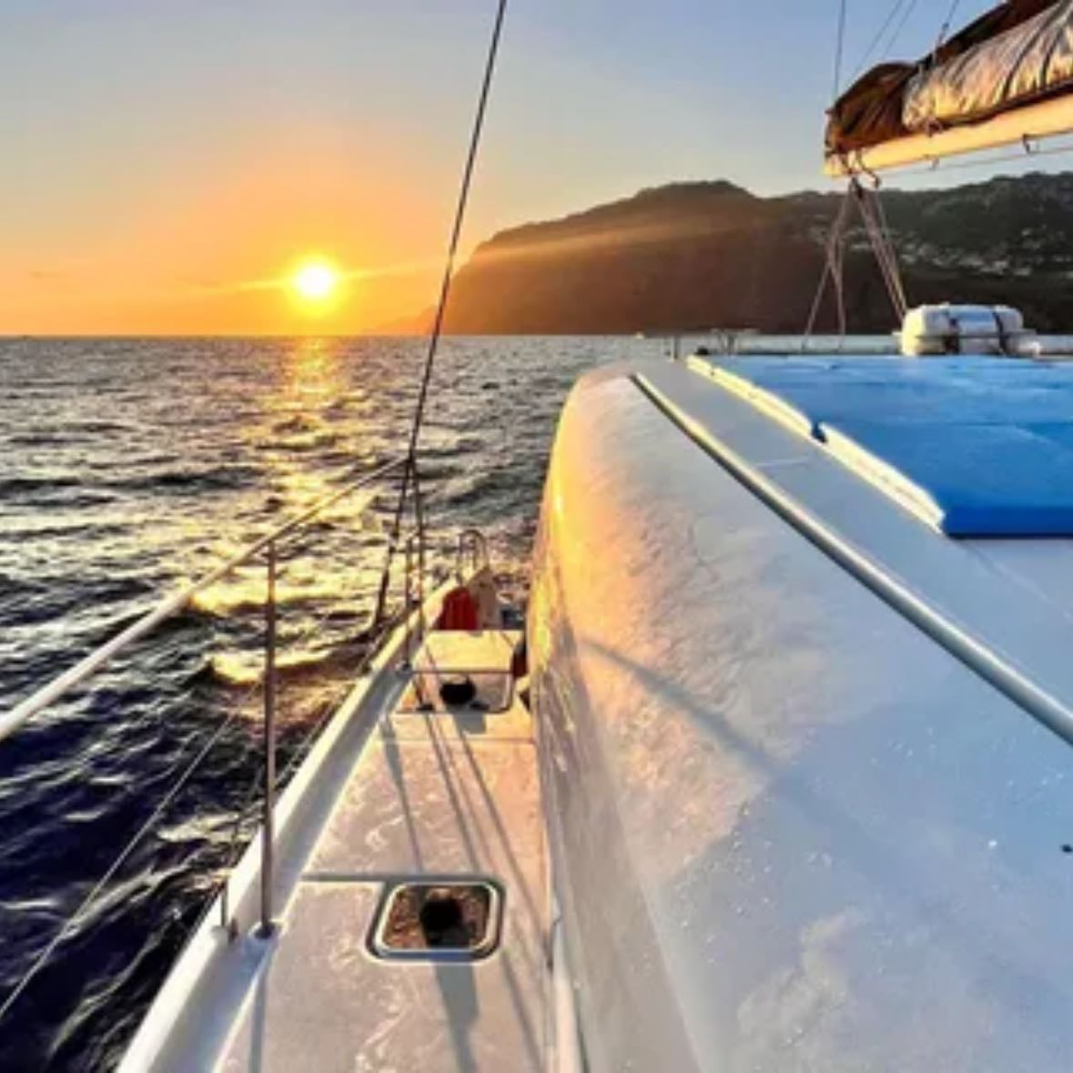 Catamarán por Cabo Girao