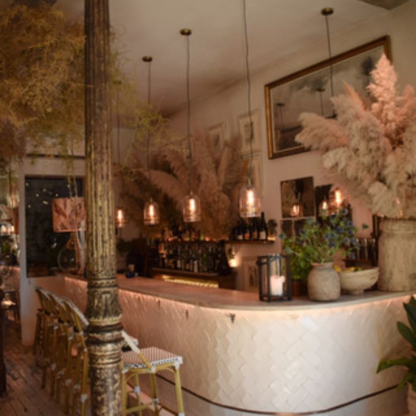 Ficus Bar