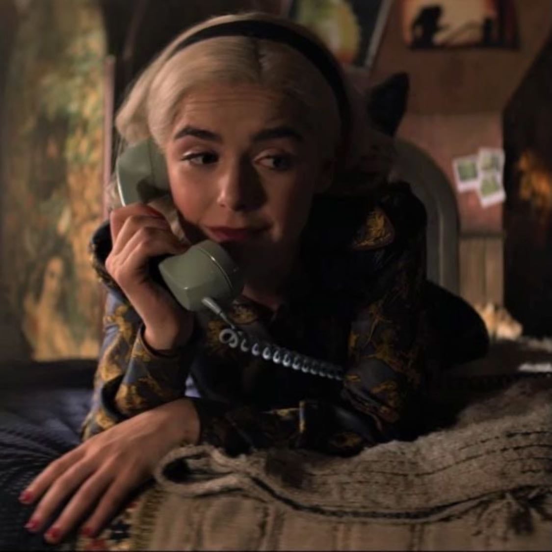 Chilling Adventures of Sabrina - Roberto Aguirre-Sacasa · 2018