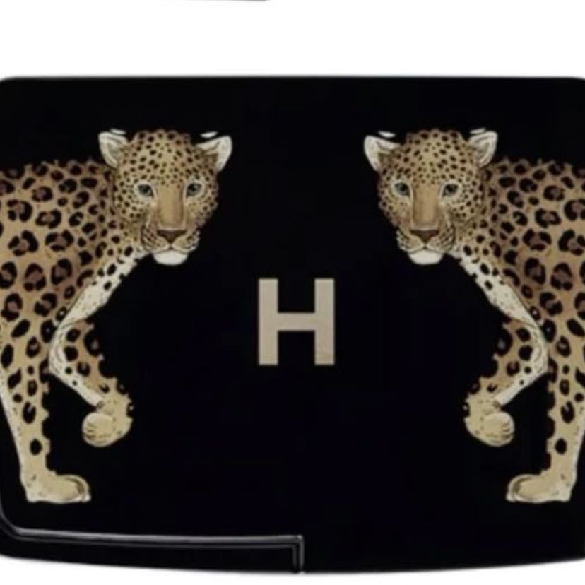 hourglass palette