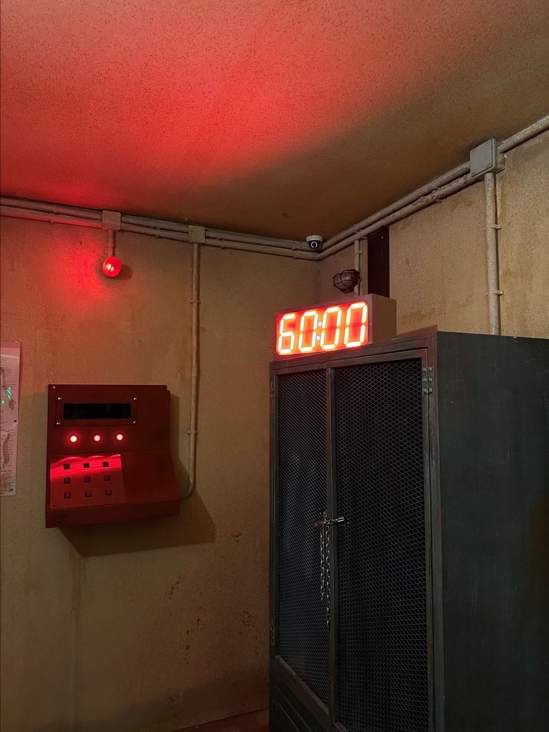 trying a virtual escape room
