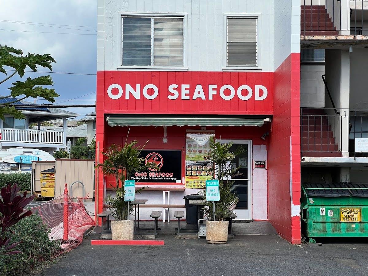 Ono Seafood - Will eat my weight in poke here 🐟