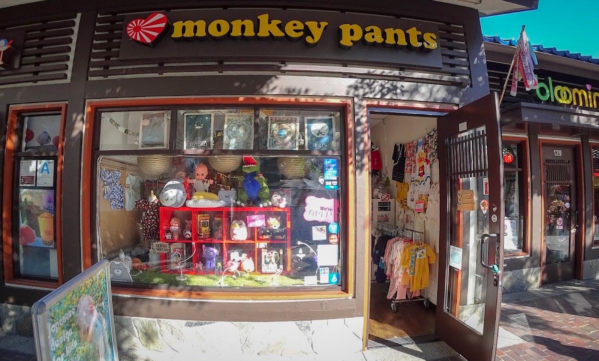 Monkey Pants - japanese exclusive calico critters >_<