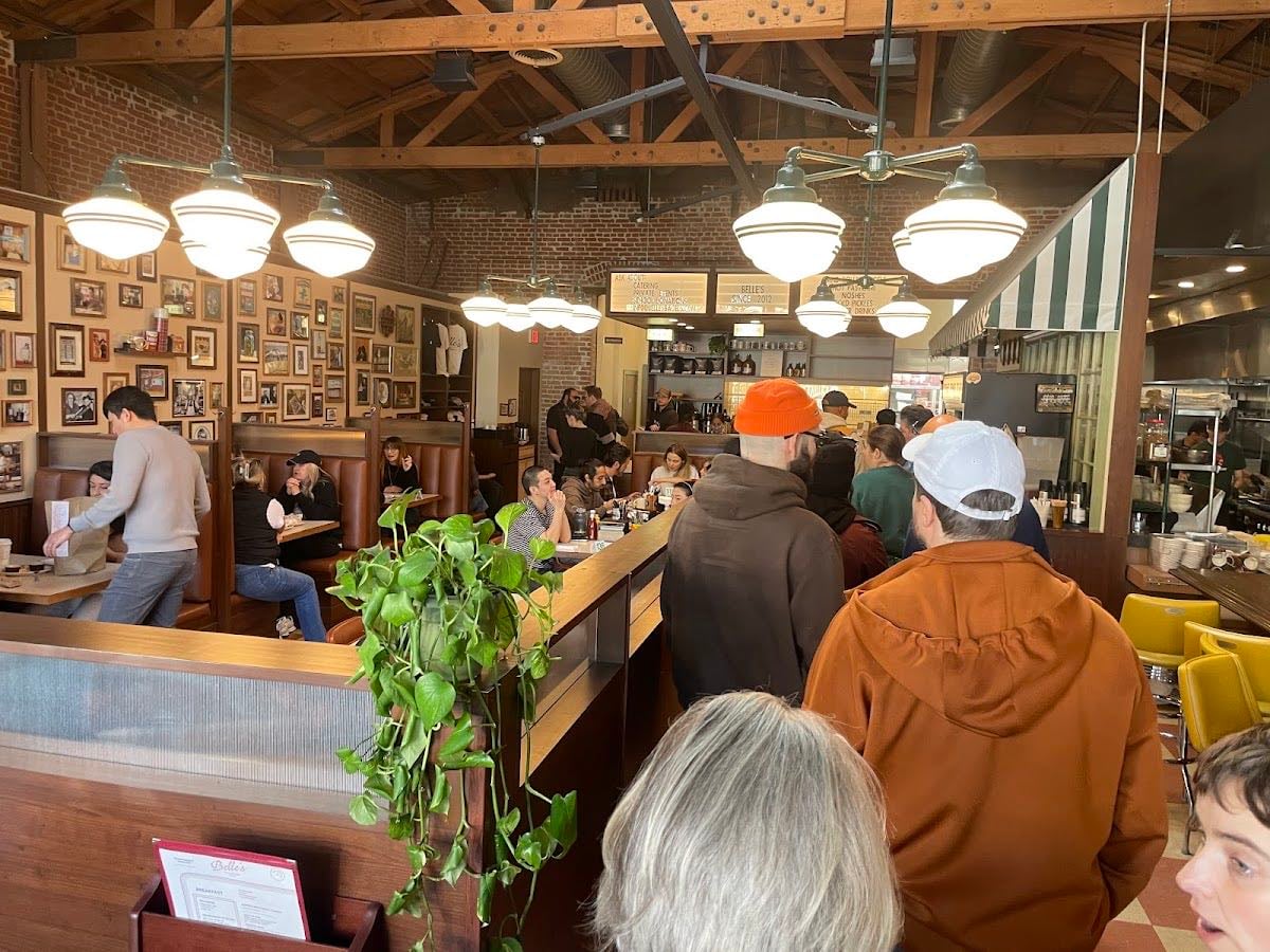 Belle's Delicatessen & Bar