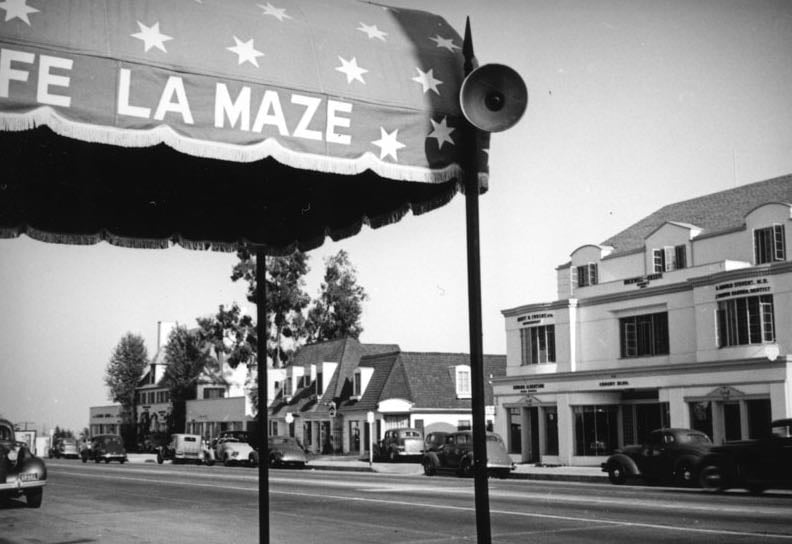 Cafe La Maze - 1940's steakhouse