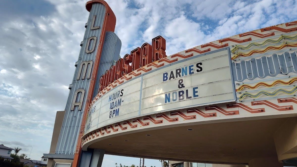 Barnes & Noble