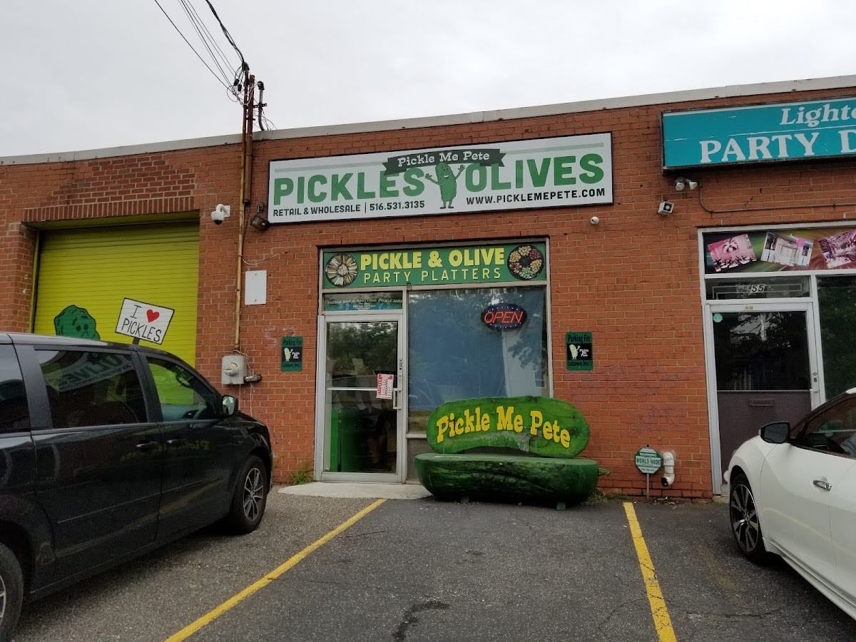 Pickle Me Pete - PICKLE FLIGHT!!! GUESS THE PICKLE FLAVOR OMGGG