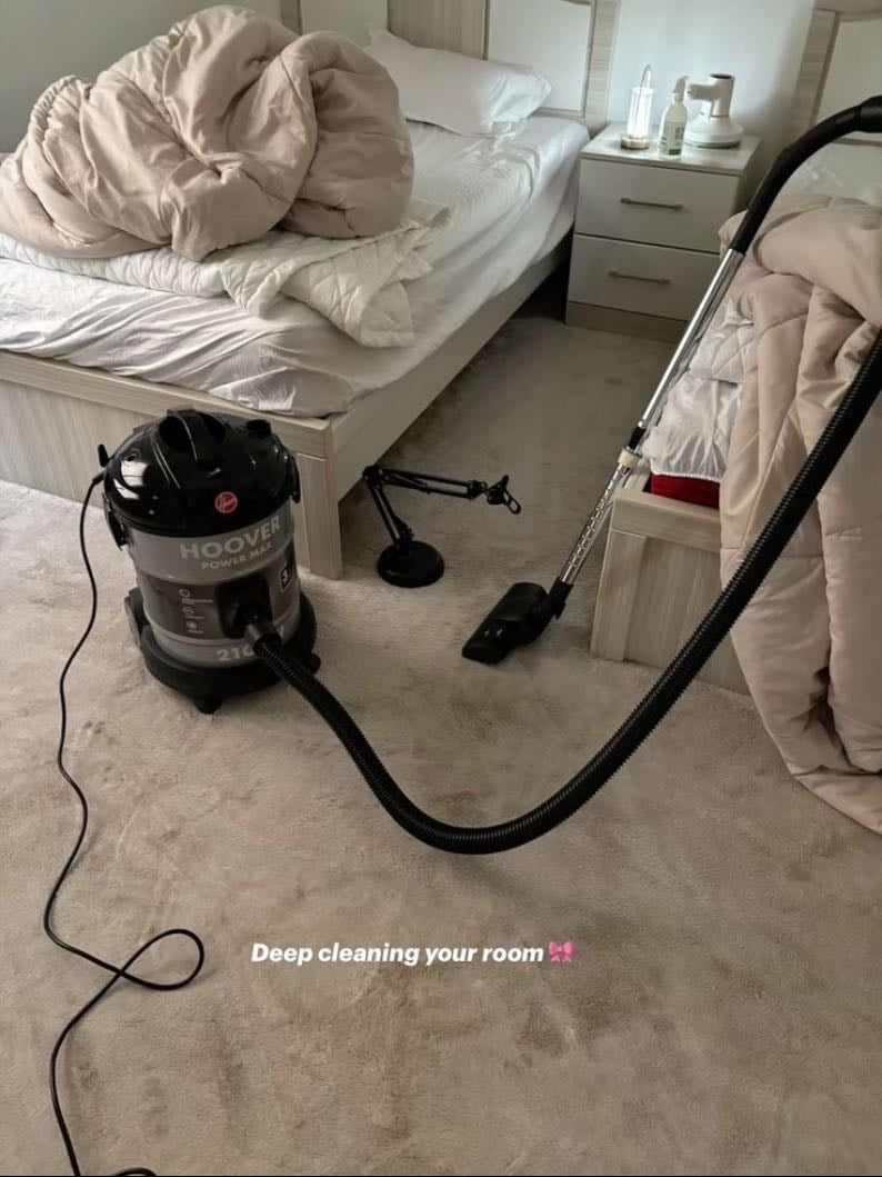 clean the house - 9:25