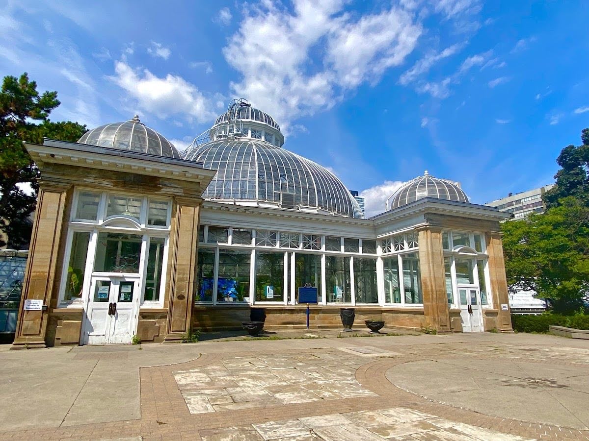 Allan Gardens
