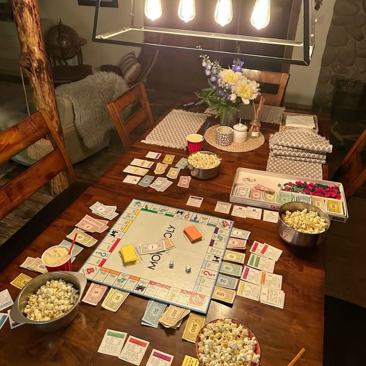 GAME NIGHT!! 🎲🌟