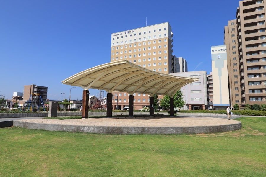 Nagano Station East Exit Park