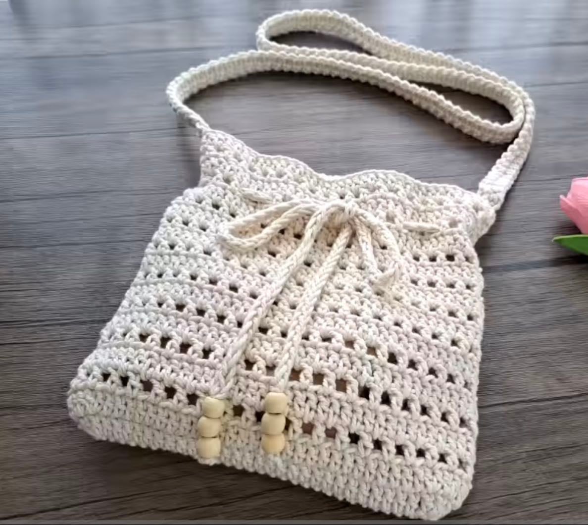Crossbody mesh bag
