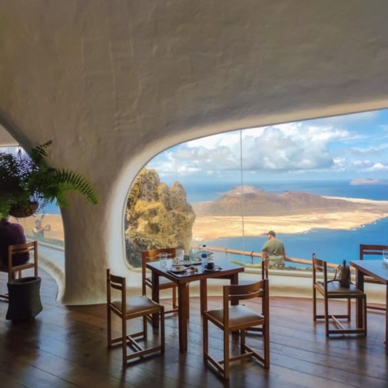 Mirador del R铆o