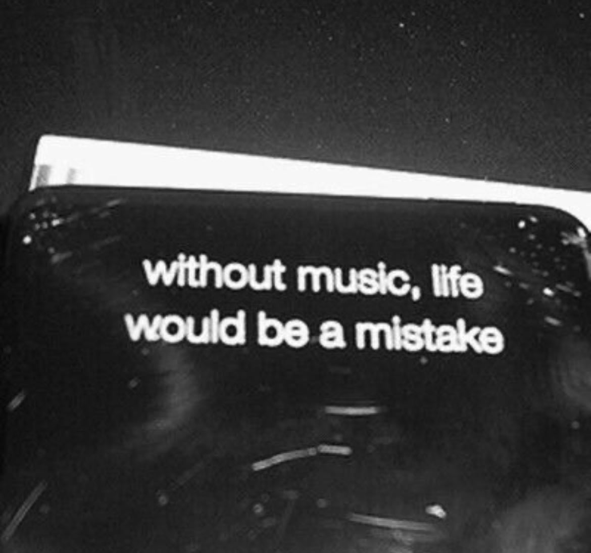obsesiones actuales 🎧🎵🎤 - Music hypelist by Sofia Rippel