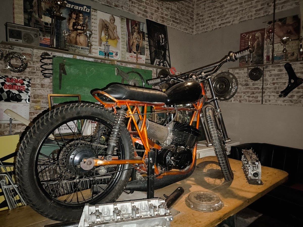 Frank's Bar