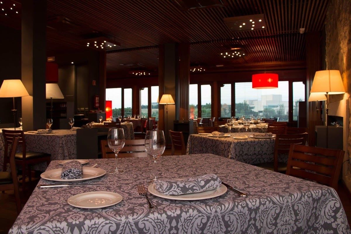 Restaurante El Almacén - 4.6 (40-50€) Restaurante referencia Ávila