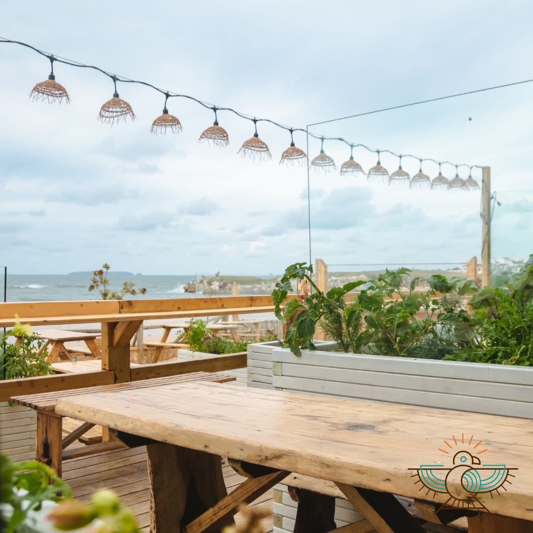 Bar da Praia - Terraza sobre la arena, mojitos, caipirinhas y buena música. Perfecto para el atardecer