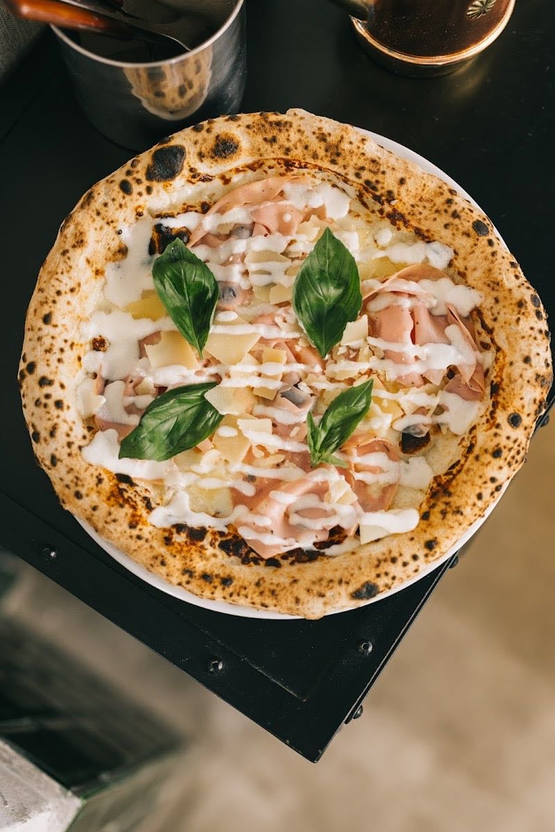 Grosso Napoletano - Pizza