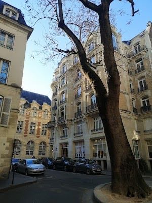 Rue de Furstemberg - In st Germaine. Great square