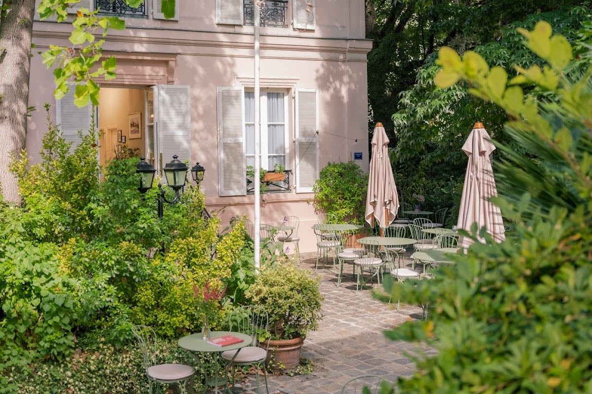 Hotel Des Grandes Ecoles - Nessy guide