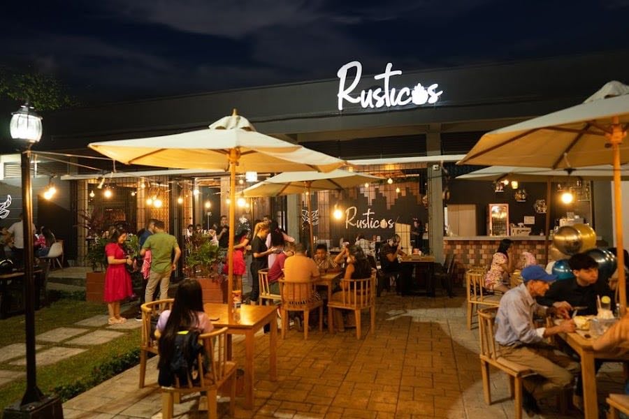 Rusticos Restaurante