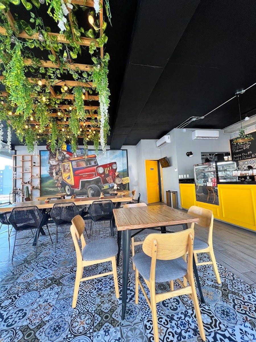 Nuestra Tierra - @nuestratierra_cafe_