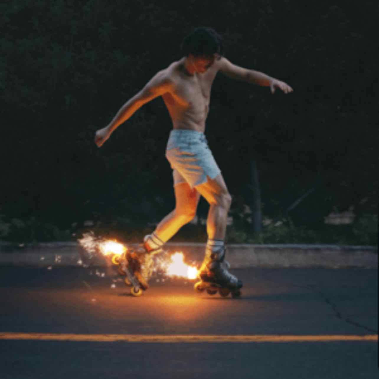 Fireworks & Rollerblades - Benson Boone - 7.7/10