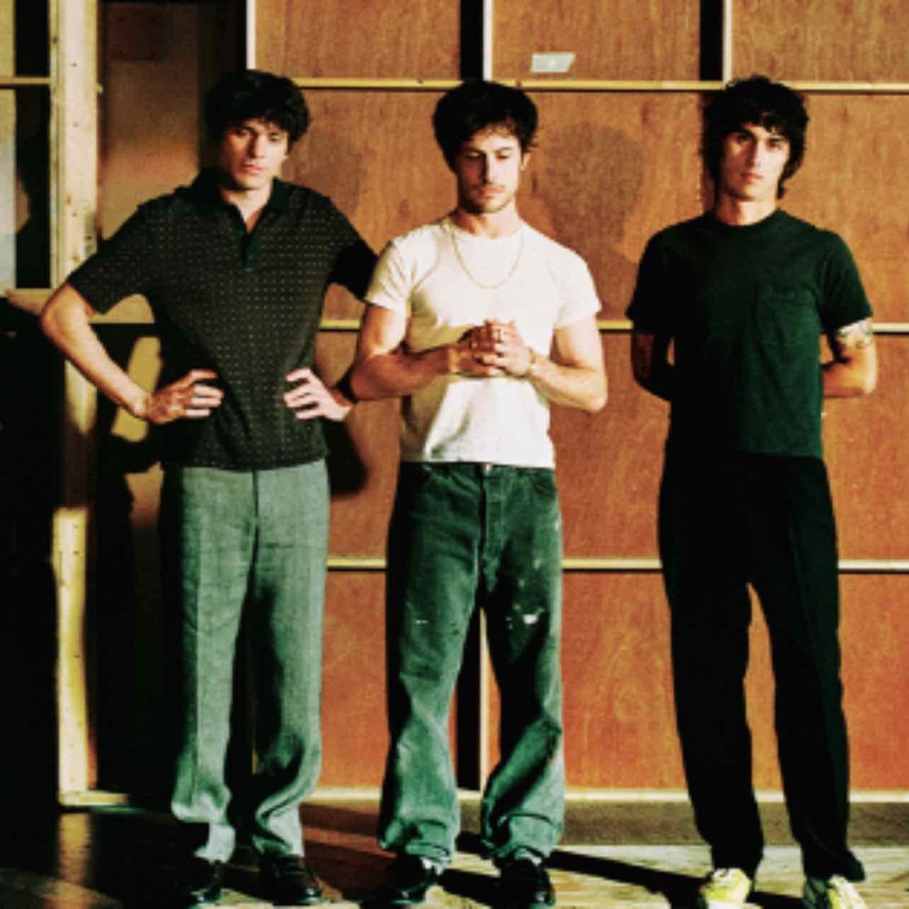 Wallows - 4 Hot 10s