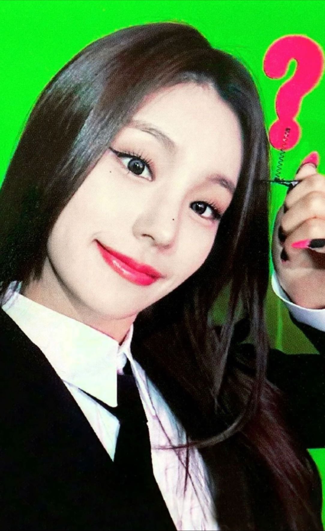 •yeji doubt - from: kooleciono