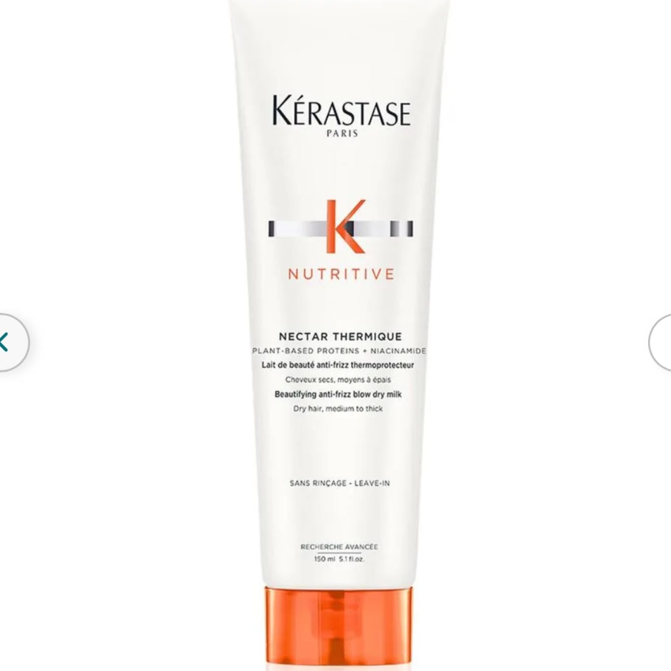 Termoprotector - Nectar Thermique de Kérastase es una crema termoprotectora anti-frizz para secado con secador, ideal para cabellos secos de medios a gruesos. Esta crema termoprotectora protege el cabello seco del calor, del estilizado y contiene polímeros antiresequedad que proporcionan nutrición, suavidad y brillo al cabello seco, y además ayuda a desenredarlo.
$188.000