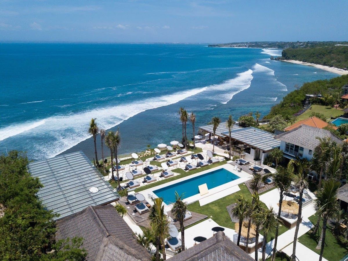 Ulu Cliffhouse