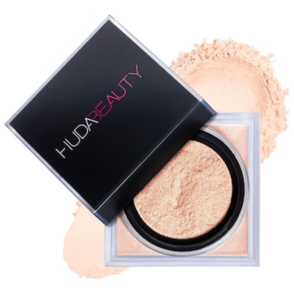 Huda Beauty powder