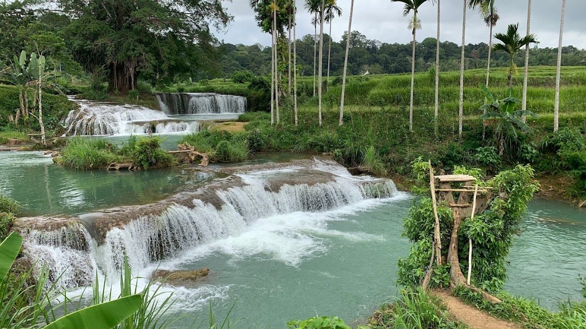 Bendungan Waikelo Sawah