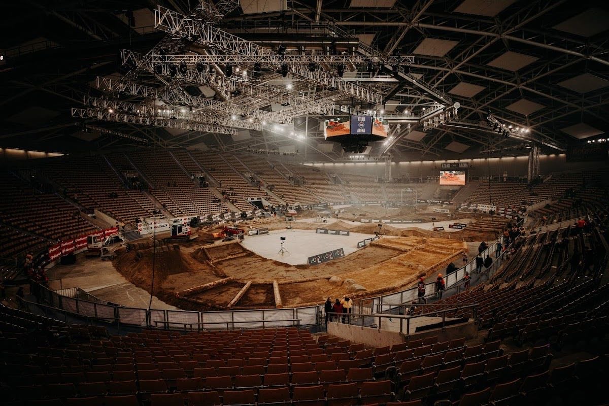 Atlas Arena, Lodz - December 6th