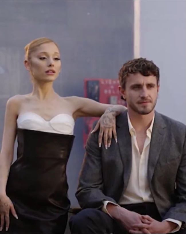 Ariana Grande & Paul Mescal