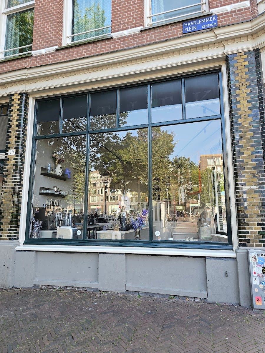 Nous - Coffee Store