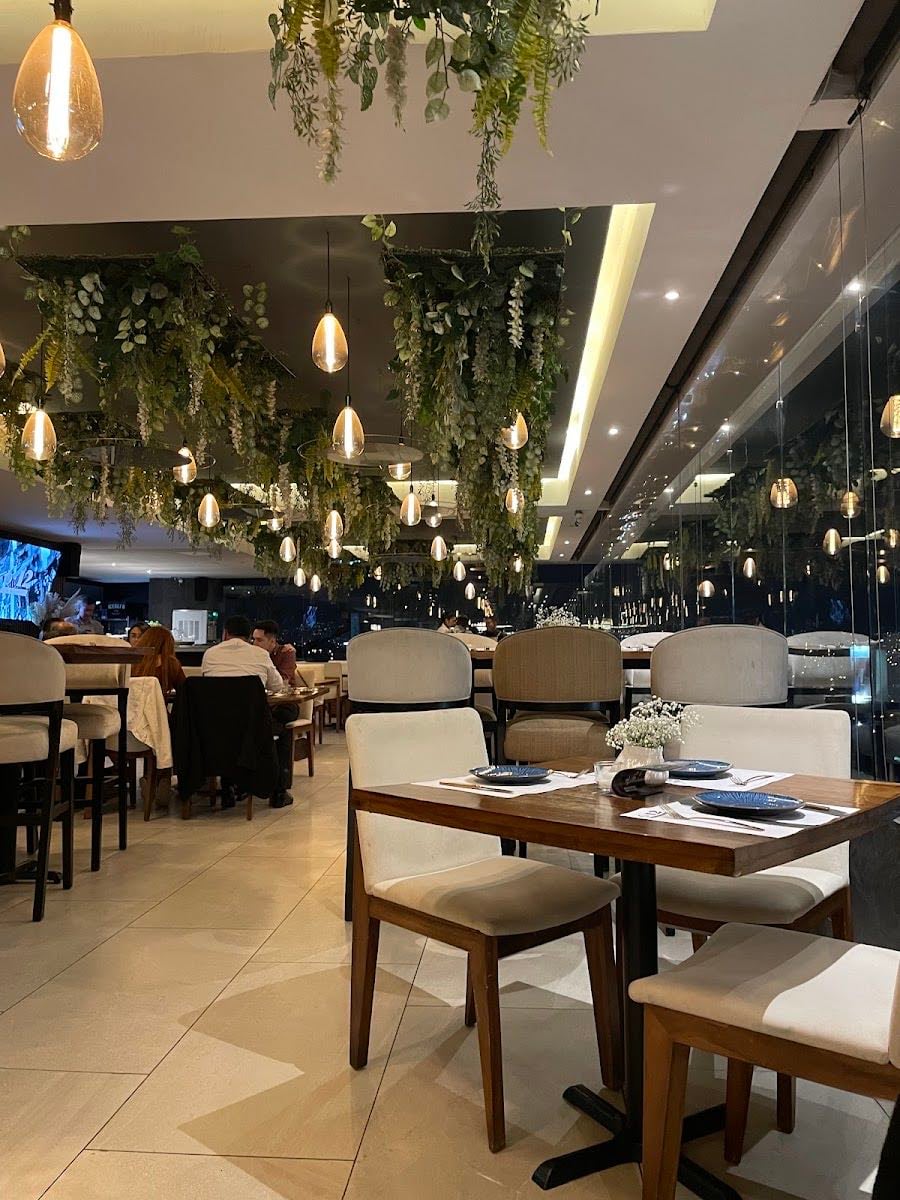 6 12 Cocina & Vista