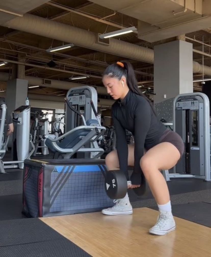 Sentadilla sumo squat
