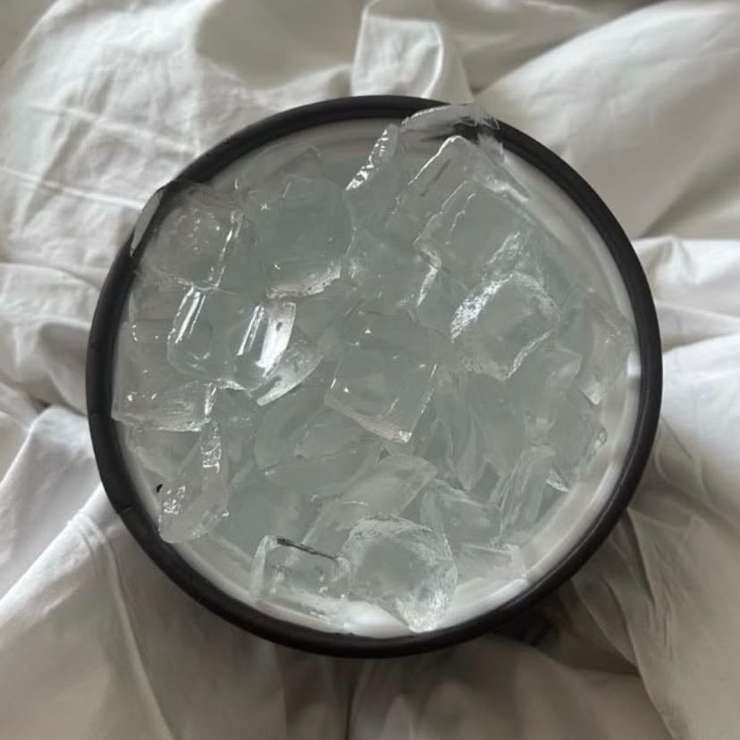 Hielo en el rostro