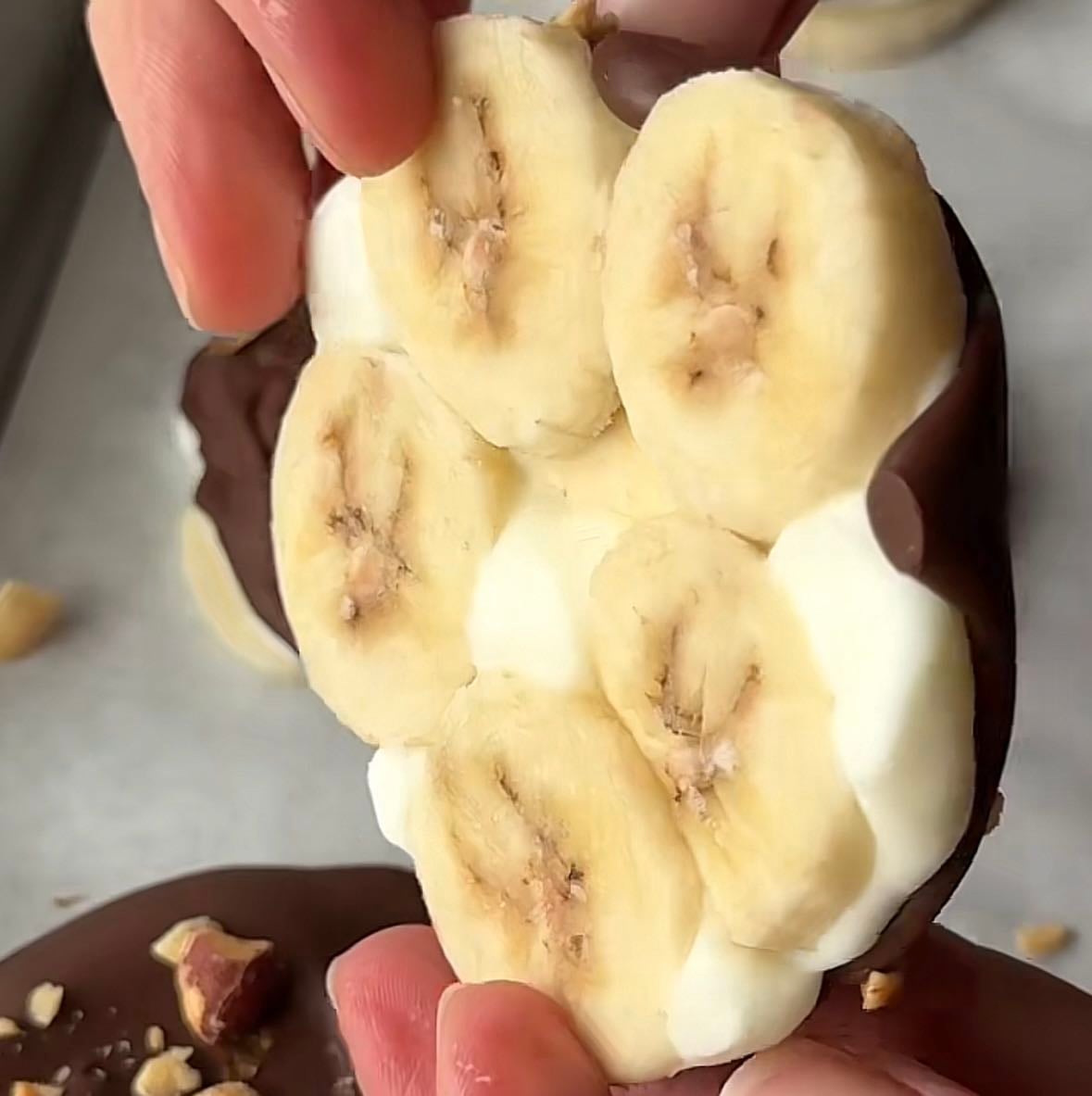 Chocolate banana froyo clusters