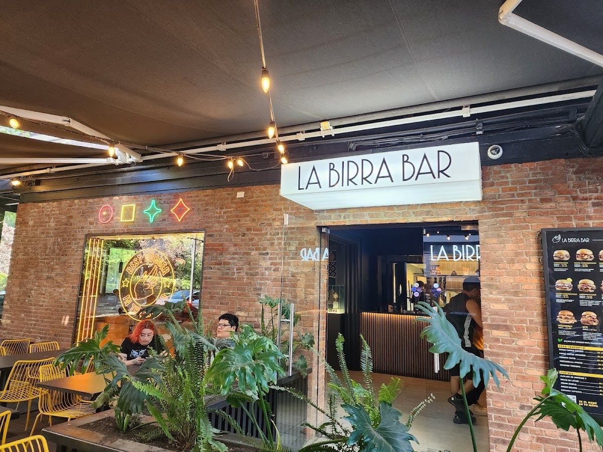 La Birra Bar (Burgers)