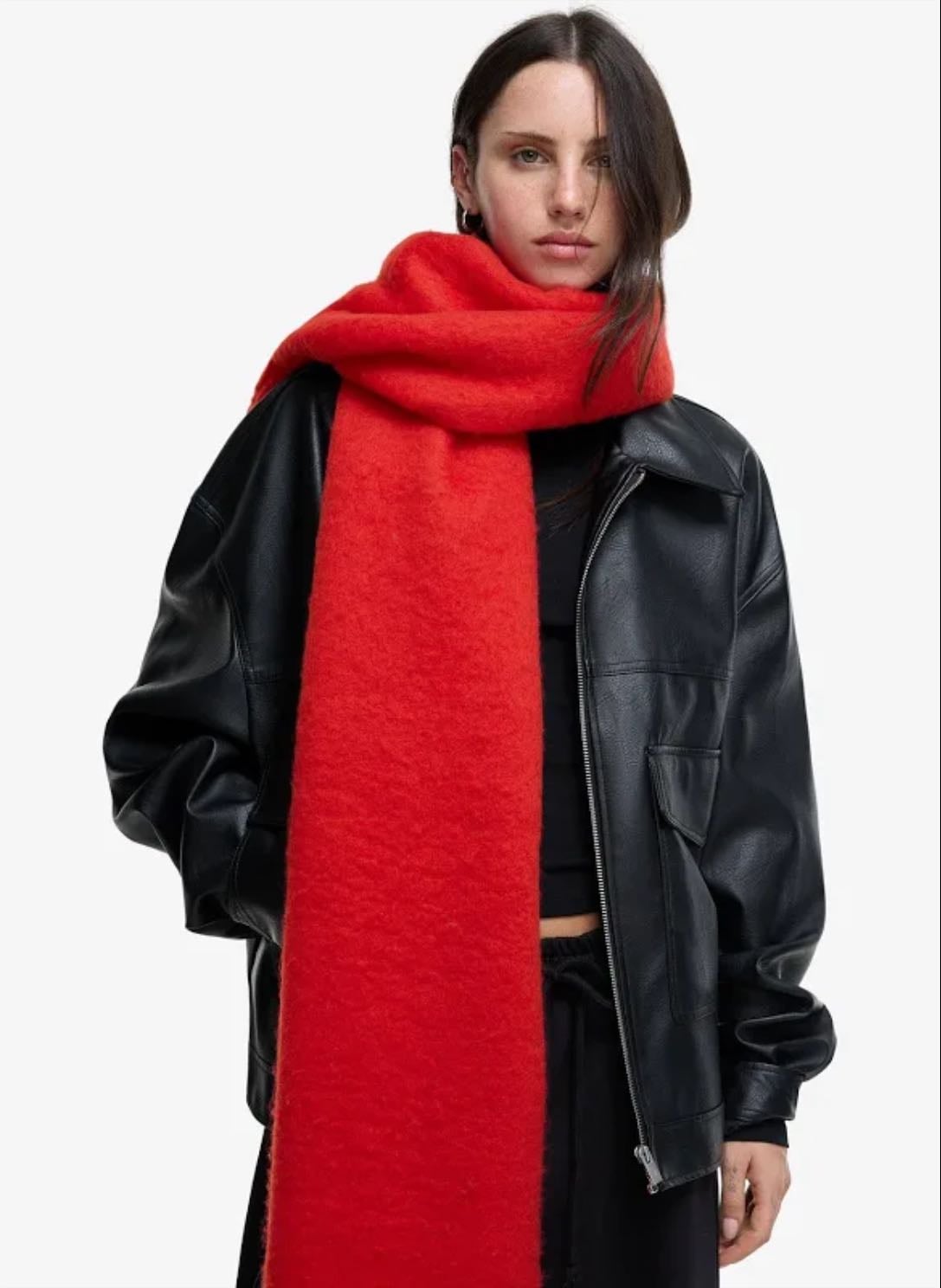 bershka scarf