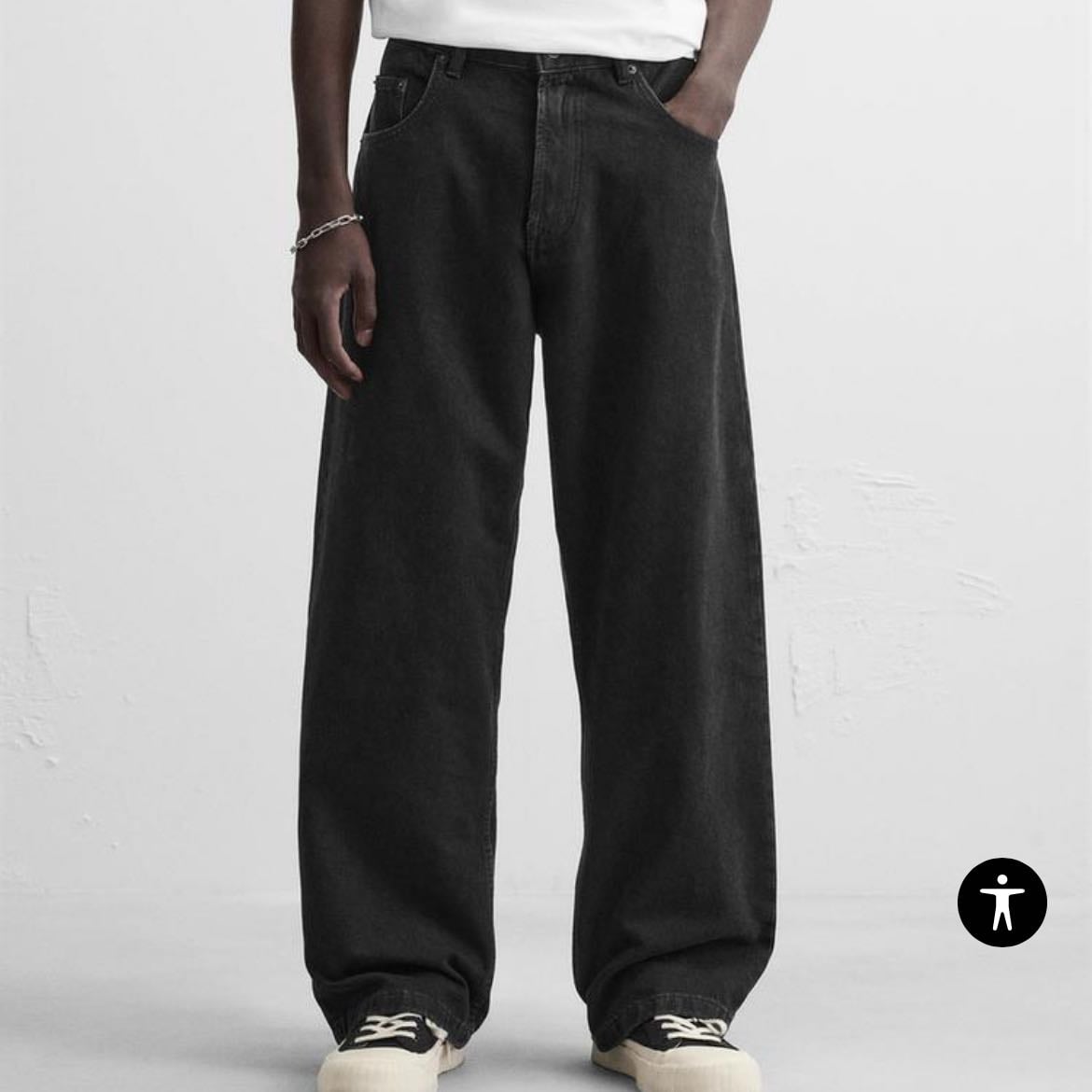 Baggy Fit Jeans - Black - Zara